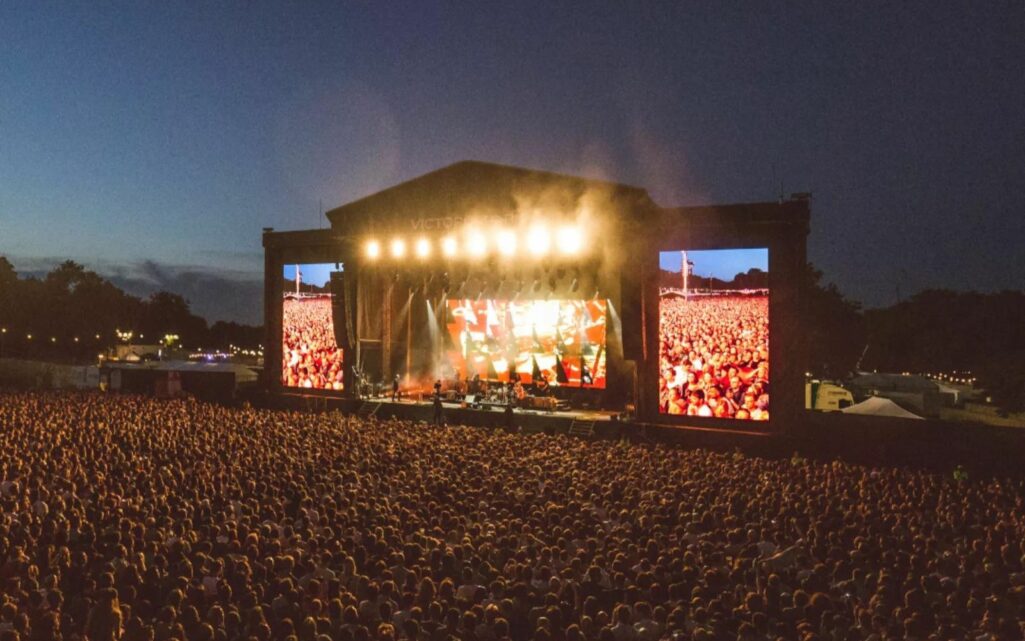 main stage and crowd at All Points East festival